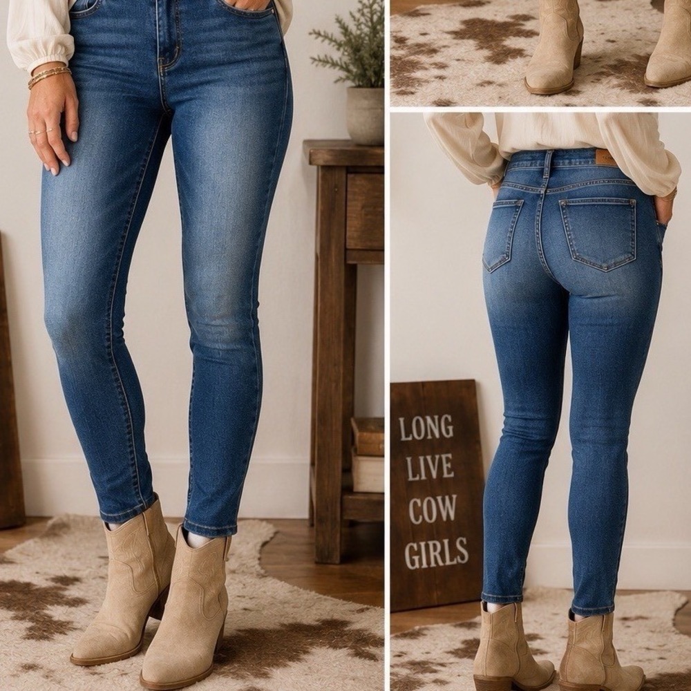 Grace & Lace Skinny Jeans Womens 8 Blue Medium Wash‎ Excellent Stretch Denim
